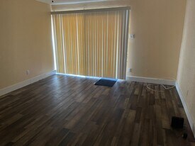 3313 N 68th St, Unit 235 E in Scottsdale, AZ - Building Photo