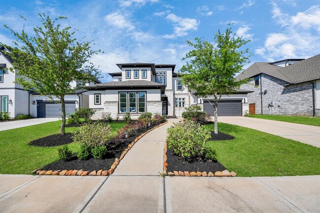 9919 Regal Bend Dr in Missouri City, TX - Foto de edificio - Building Photo