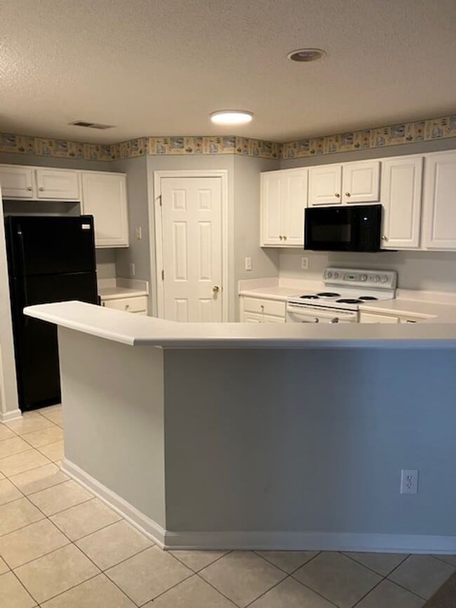 5002 Hunters Trail in Wilmington, NC - Building Photo - Building Photo