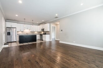 1409 Dodge Ave in Evanston, IL - Building Photo - Building Photo