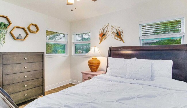 814 W Gonzalez St in Pensacola, FL - Building Photo - Building Photo