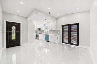 12237 SW 193rd St in Miami, FL - Building Photo - Building Photo