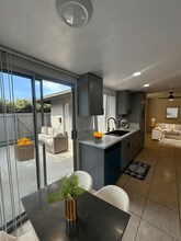 Coventry Square Apartments in Upland, CA - Building Photo - Building Photo