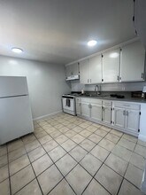 01600-1230 in Los Angeles, CA - Building Photo - Interior Photo