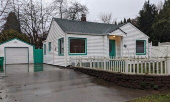 1720 Thurston Ave NE in Olympia, WA - Building Photo