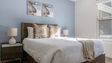 49 Boulevard SE, Unit C-426 in Atlanta, GA - Building Photo - Building Photo