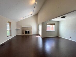 3320 Fontaine St in Plano, TX - Building Photo - Building Photo