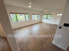 94-1021 Ho'Ama St in Mililani, HI - Building Photo - Building Photo