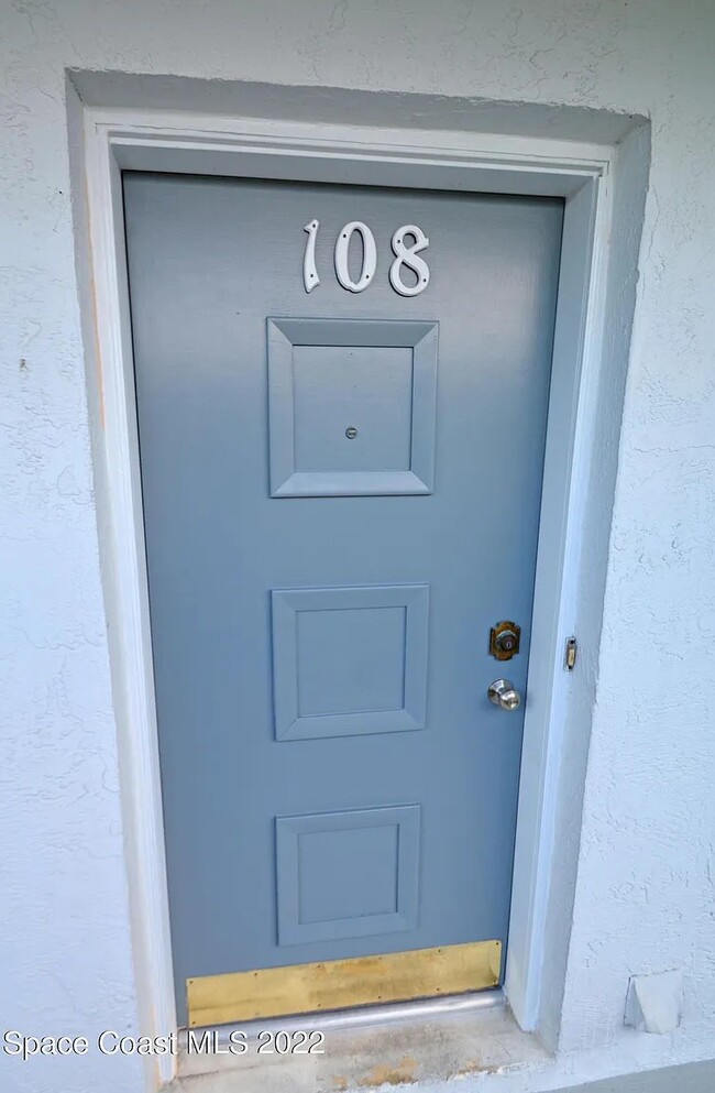 1595 N Atlantic Ave in Cocoa Beach, FL - Building Photo - Building Photo
