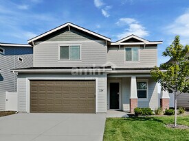 724 S Retort Ave in Kuna, ID - Building Photo