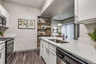 Canyon Ridge in Austin, TX - Building Photo - Building Photo