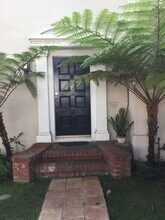 8372 Blackburn Ave in Los Angeles, CA - Building Photo - Building Photo