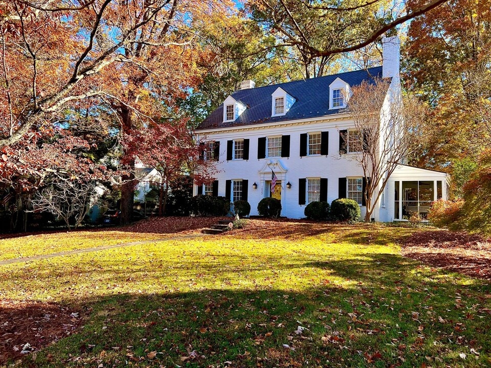 1023 Marshall Ave in South Boston, VA - Building Photo