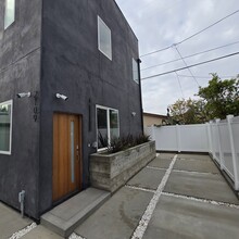 2109 S West View St, Unit 2109 in Los Angeles, CA - Building Photo - Building Photo