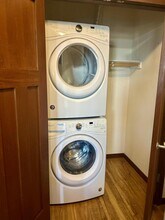 122 Wisconsin St in West Bend, WI - Building Photo - Building Photo