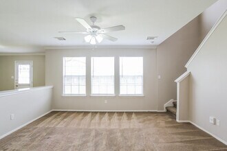 5827 Clerkenwell Dr in Houston, TX - Building Photo - Building Photo