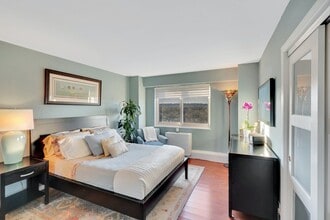 377 S Harrison St-Unit -12F in East Orange, NJ - Building Photo - Building Photo