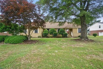 1724 Hodges Ferry Rd in Portsmouth, VA - Building Photo - Building Photo