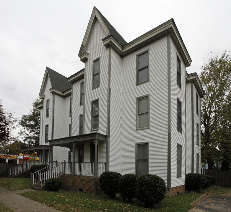 1029 Green St in Portsmouth, VA - Building Photo