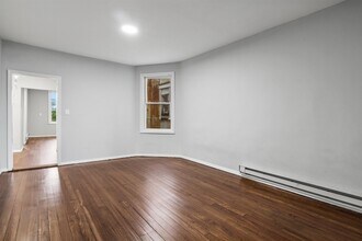 1102 Avenue C in Bayonne, NJ - Building Photo - Building Photo