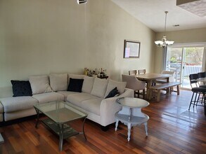 2321 Skipjack Ln in Chesapeake, VA - Building Photo - Building Photo