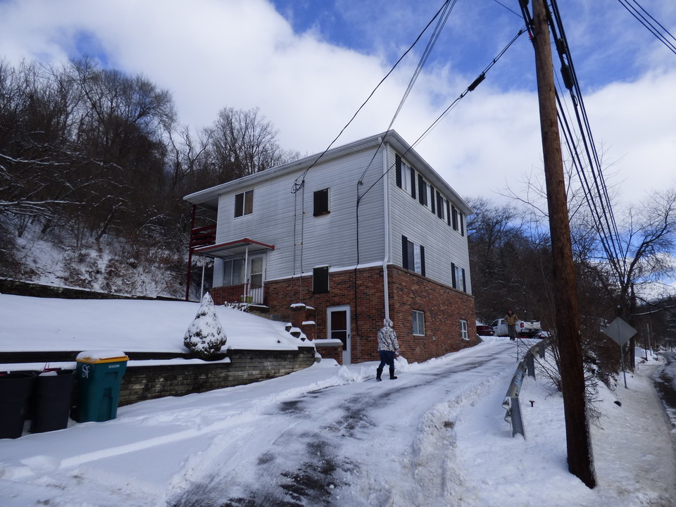 646 Millers Run Road in Cuddy, PA - Building Photo