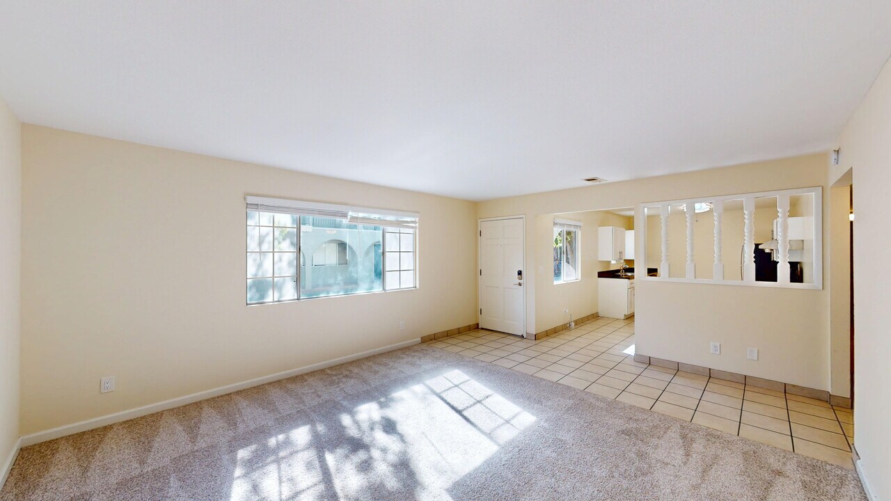 18163 Happy Ln in Sonoma, CA - Building Photo