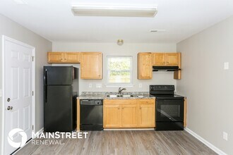 5617 Joshua Ln in Charlotte, NC - Foto de edificio - Building Photo