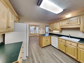 114 Louise Dr in White House, TN - Building Photo - Building Photo