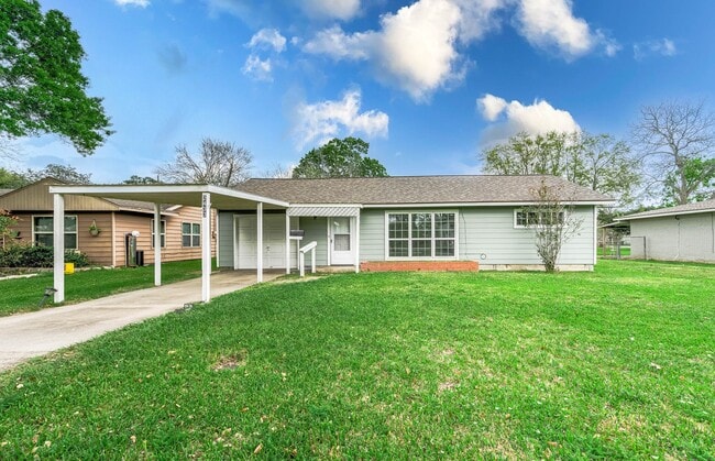 property at 2433 S Austin Ave