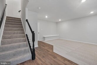 8704 Cherrybark Rd in Clinton, MD - Building Photo - Building Photo