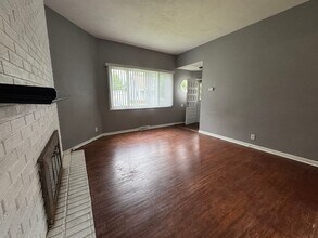 1144 W Cook St in Springfield, IL - Building Photo - Building Photo