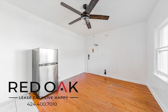 1616 Normandie Ave in Los Angeles, CA - Building Photo - Building Photo