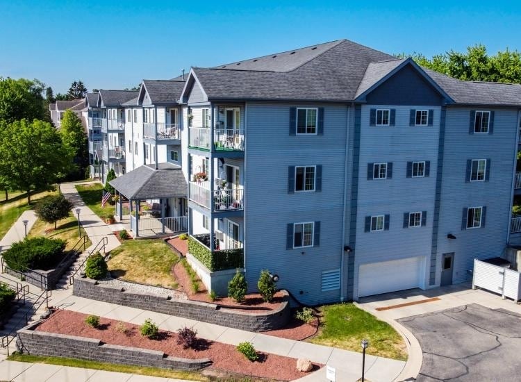 One West Wolfe 55 & Older Senior Community in Oregon, WI - Building Photo
