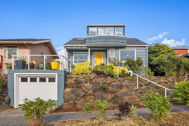 property at 6924 38th Ave SW