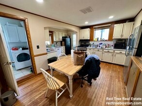 64 Undine Rd, Unit 9-BED 4BATH Brighton in Boston, MA - Building Photo - Building Photo
