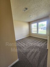 927 Meadowlark Cir in Granbury, TX - Building Photo - Building Photo