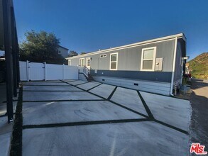 30473 Mulholland Hwy in Agoura Hills, CA - Building Photo - Building Photo
