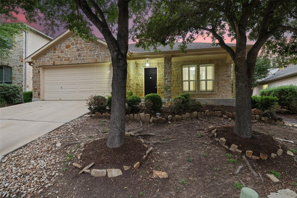 28 Cypress Knee Ln in Austin, TX - Building Photo