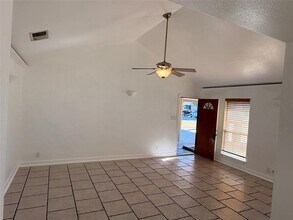 1923 Nicole Cir in Round Rock, TX - Building Photo - Building Photo