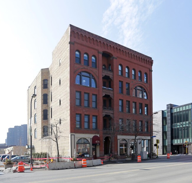 1227 Hennepin Ave