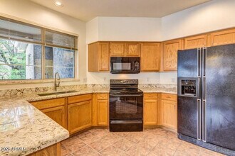 8180 E Shea Blvd in Scottsdale, AZ - Building Photo - Building Photo