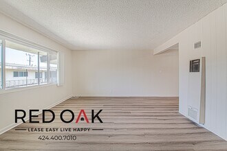 818 W Huntington Dr in Arcadia, CA - Building Photo - Building Photo