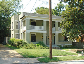 65 Evergreen St in Memphis, TN - Building Photo - Building Photo