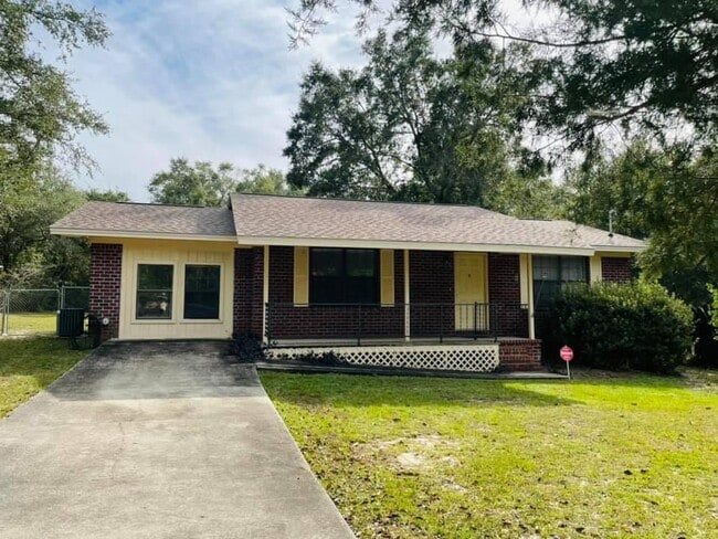 property at 1776 Juniper Lake Rd