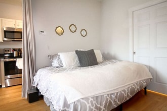 117 S Main St in Syracuse, NY - Foto de edificio - Building Photo