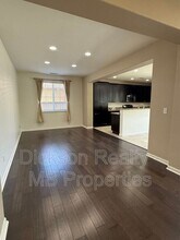 10760 Ridgebrook Dr in Reno, NV - Building Photo - Building Photo