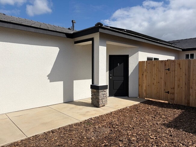 property at 6007 Cougar Trl