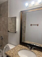 2071 68th Ave in Baton Rouge, LA - Foto de edificio - Building Photo