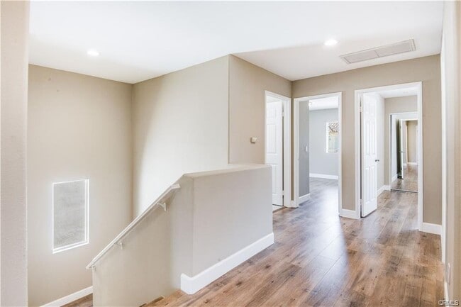 2528 Plaza del Amo in Torrance, CA - Building Photo - Building Photo